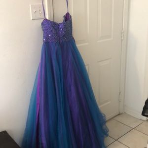Prom dress